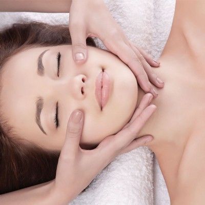 sinus_massage.jpg sinus_massage.jpg